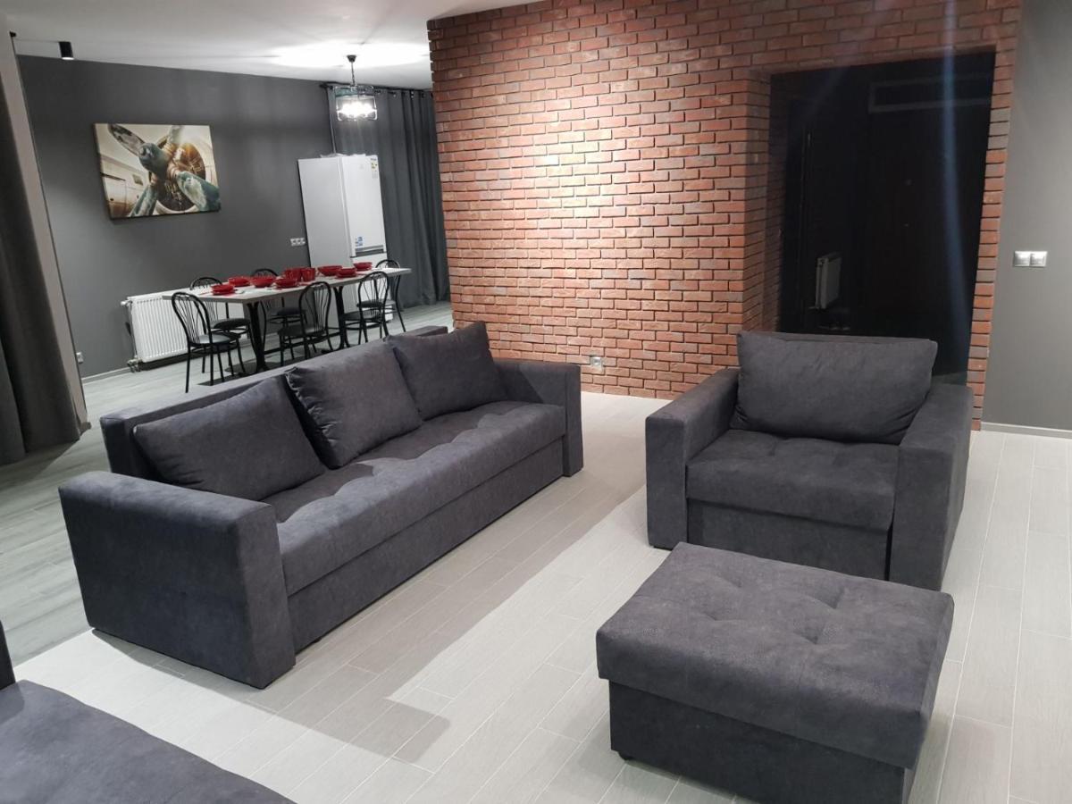 Uzhorod 3 Room Lovely House Εξωτερικό φωτογραφία