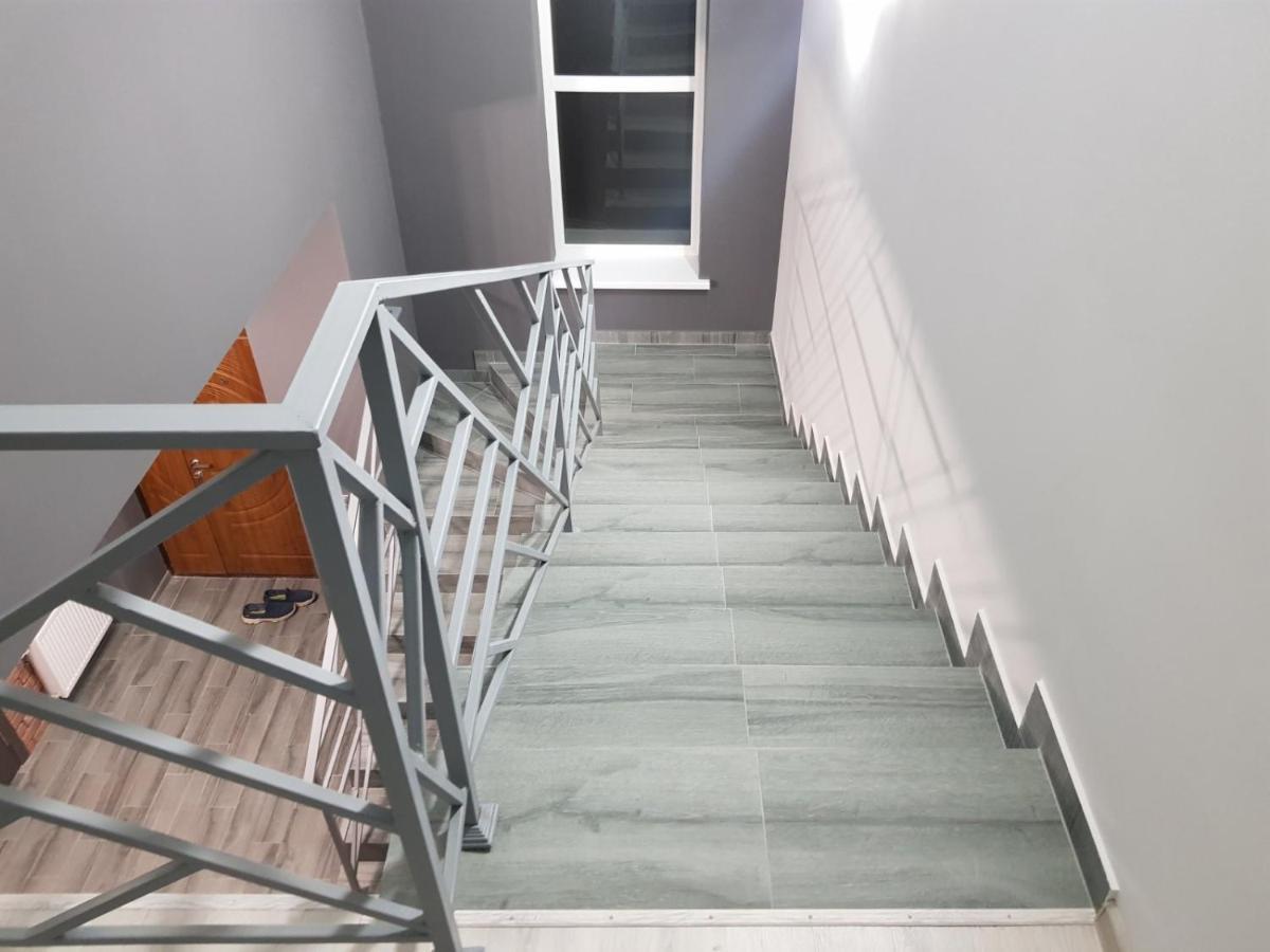 Uzhorod 3 Room Lovely House Εξωτερικό φωτογραφία