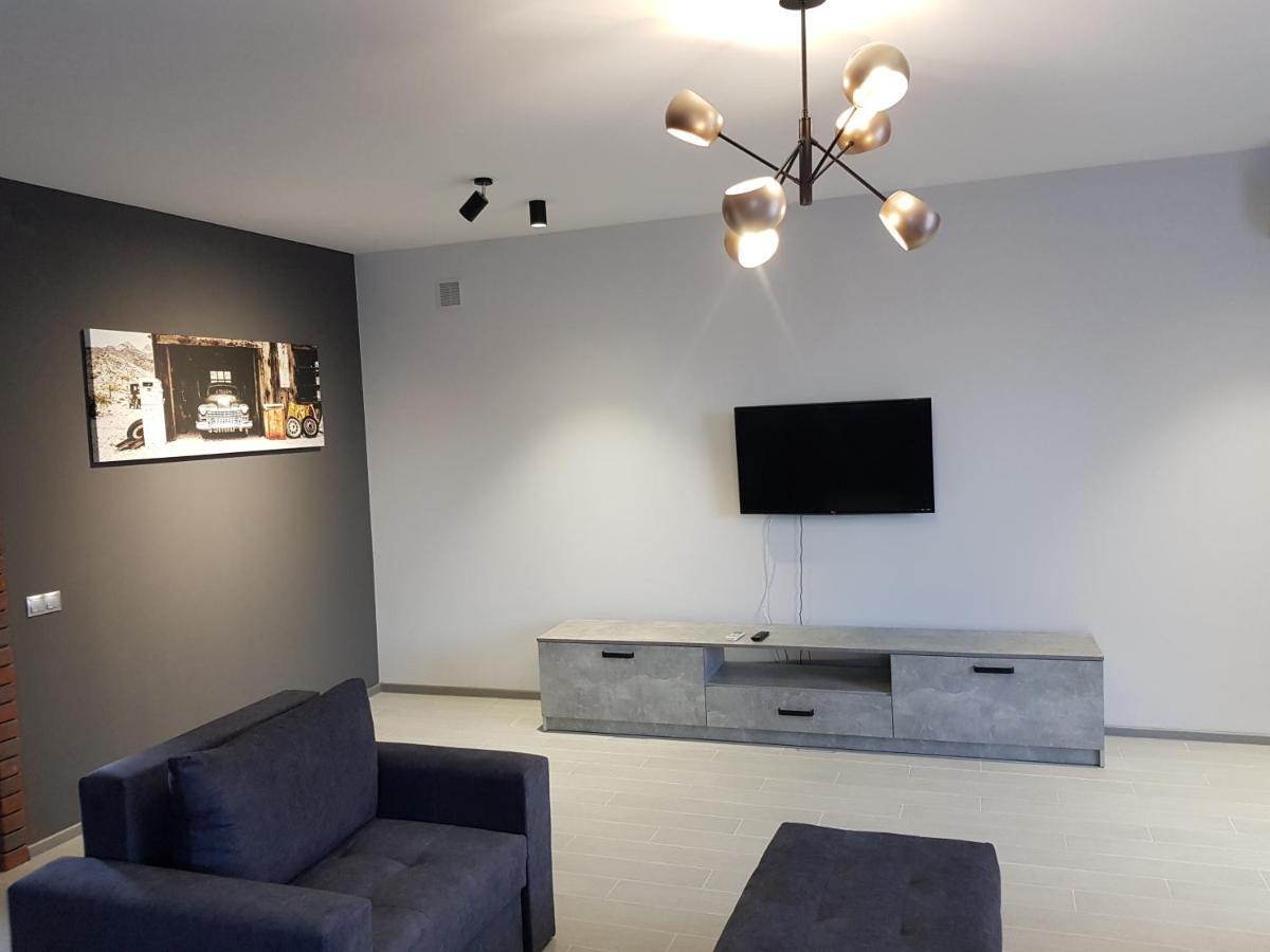 Uzhorod 3 Room Lovely House Εξωτερικό φωτογραφία